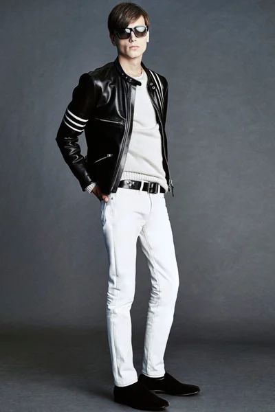 Look 25